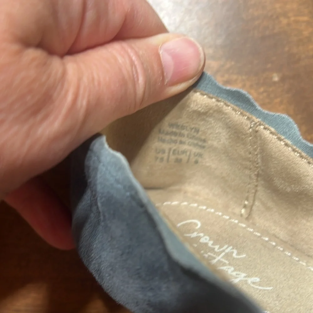 Crown Vintage Suede Scalloped Flats Charcoal Gray NEW